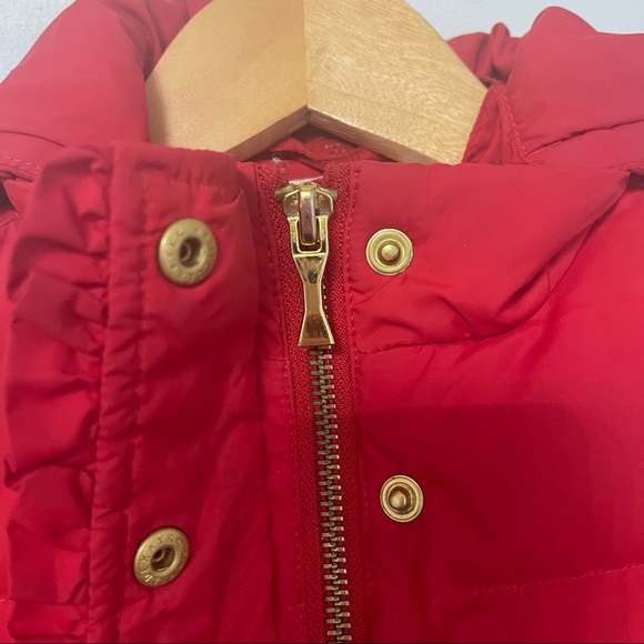 Kate Spade New York Red Puffer Hooded Jacket W/ Flower/ Rose Belt &Gold Hardware - Picture 7 of 16